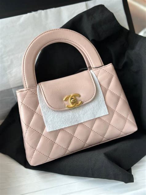 chanel nano kelly|CHANEL下一枚爆款 Kelly Bag：明明還沒有發售，但為什麼這麼 .